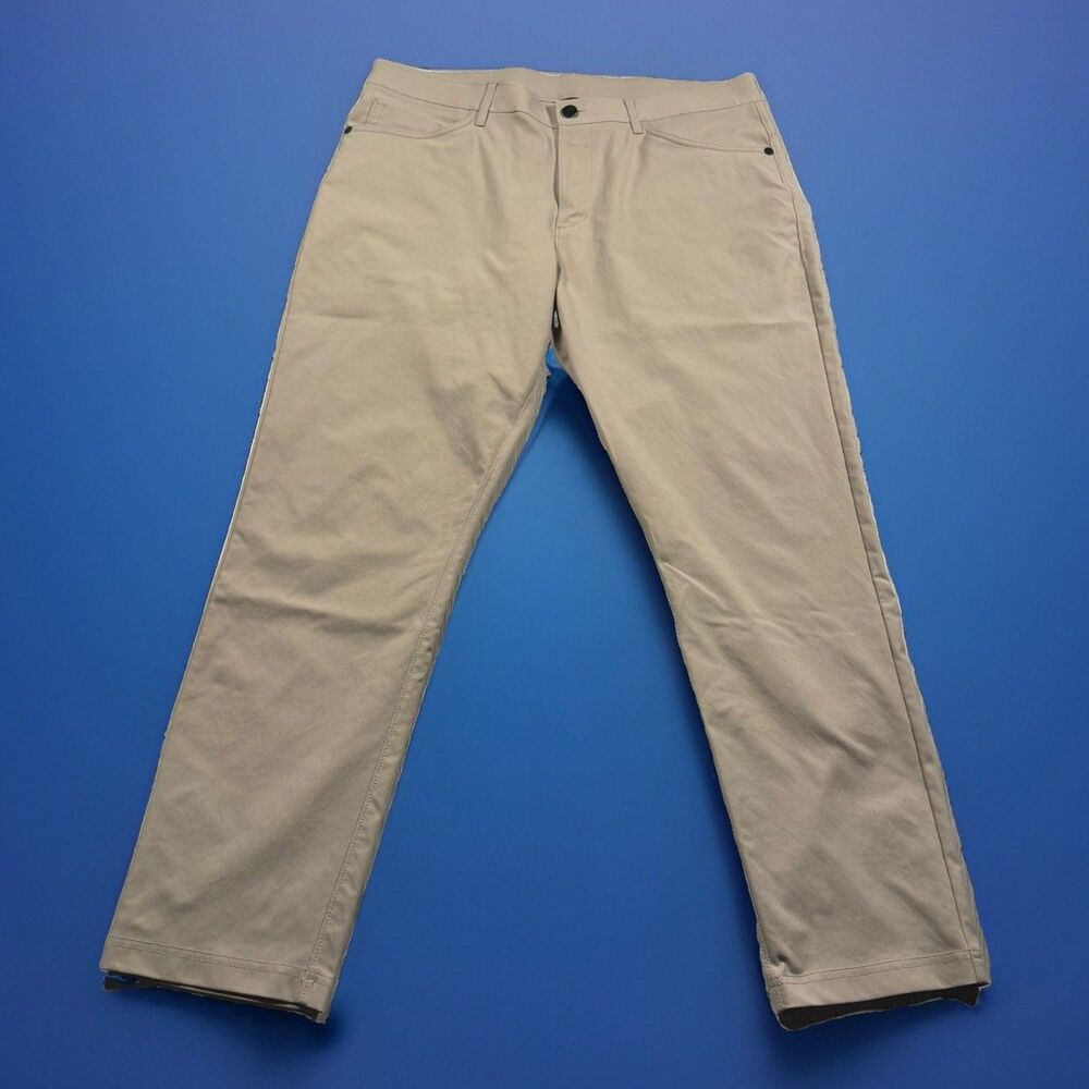 Public Rec Everyday Performance Pants Men’s 33x30 (fits 33x29) Tan Logo Golf